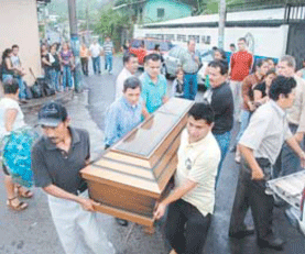Se duplica cifra de muertes en primeros días de vacaciones en el Salvador