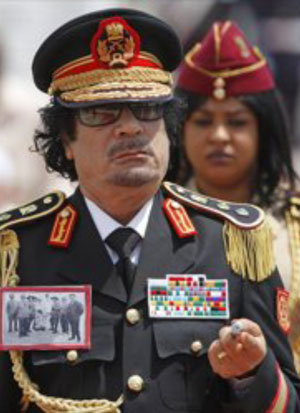 Una «esclava sexual» de Gadafi cuenta su historia en «Le Monde»
