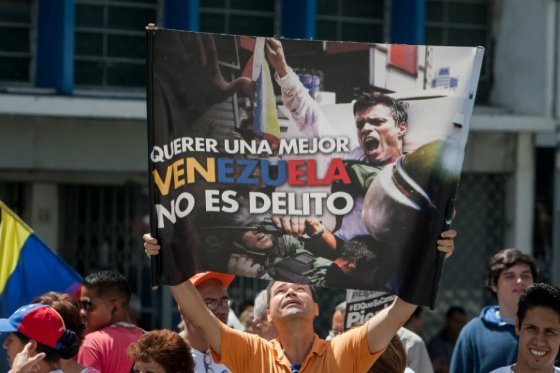 Esperan excarcelación de Leopoldo López tras huida y denuncia de fiscal acusador