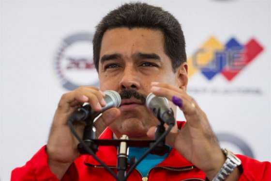 Nicolás Maduro y su esposa fueron denunciados penalmente en Panamá