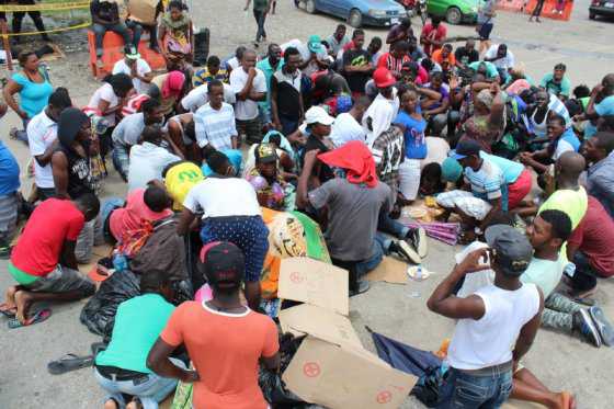 Quinientos migrantes africanos varados en Costa Rica