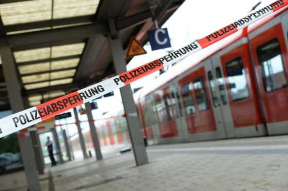Un muerto y tres heridos deja ataque aparentemente islamista en Alemania