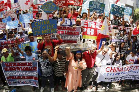 China violó la soberanía filipina