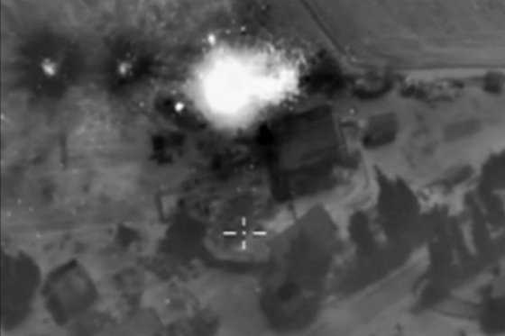 Cuatro de cada 10 muertos por bombardeos rusos en Siria son civiles