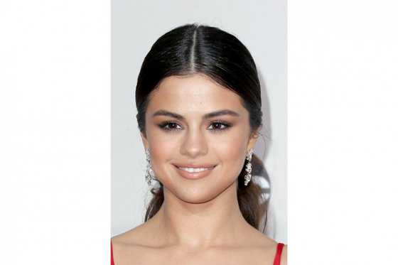 Selena Gomez regresa a Instagram con balance de uno de los años más «duros» de su vida
