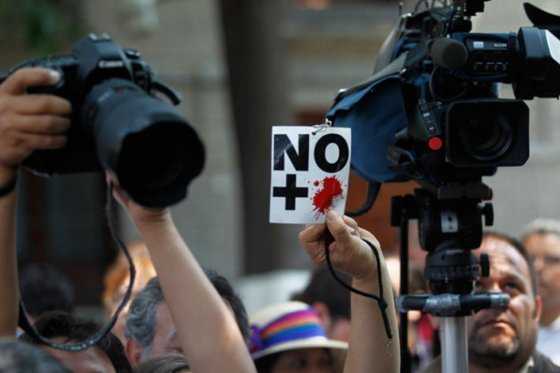 Prensa mexicana rechaza crímenes contra periodistas y grita «Basta ya»