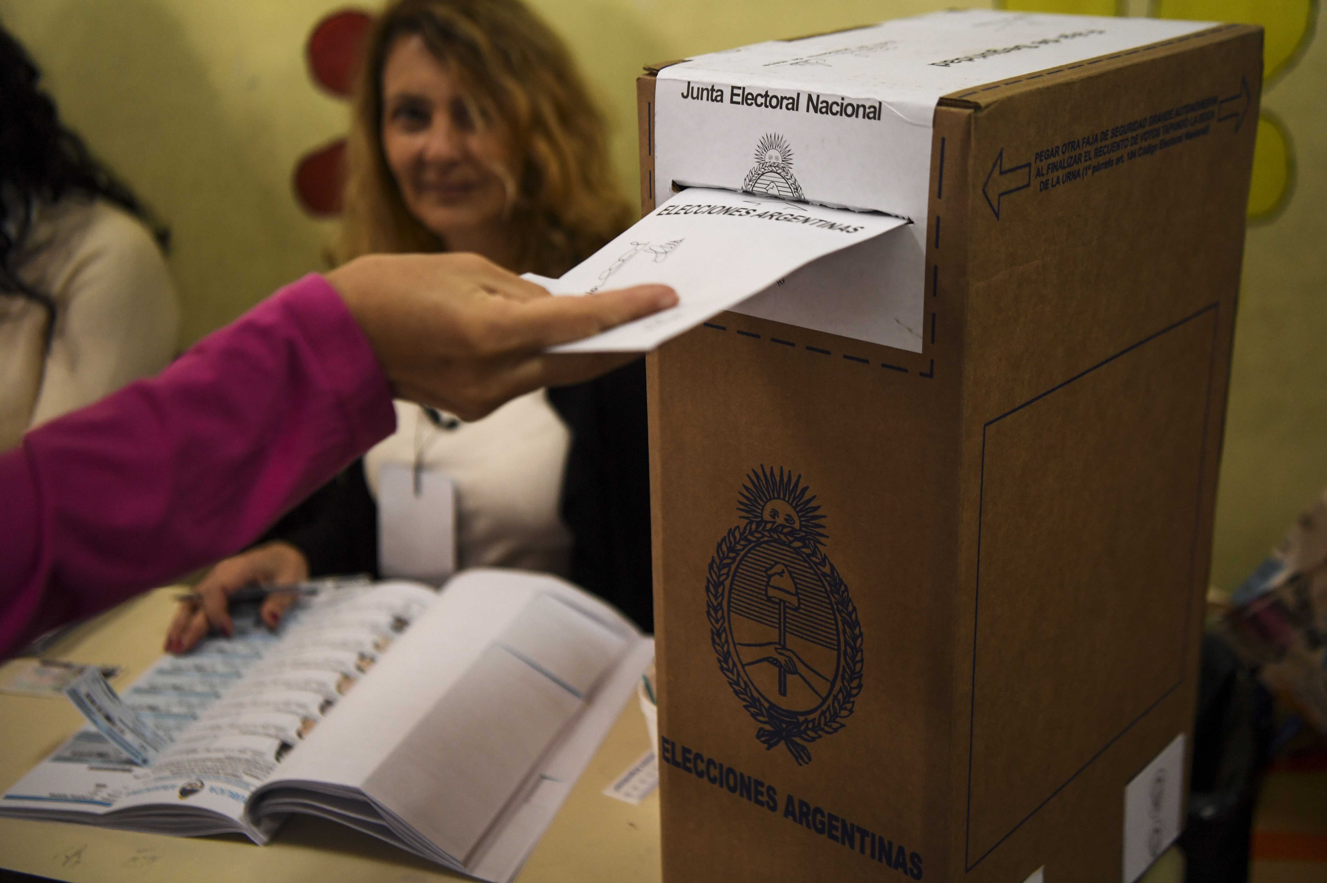 78 % del censo electoral votó en las legislativas argentinas