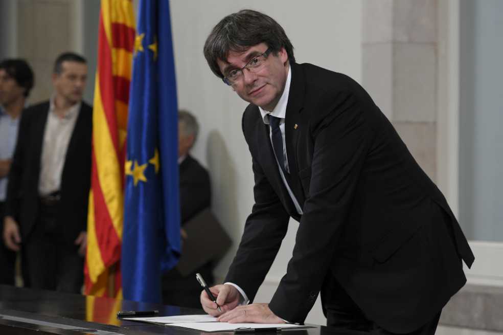 Grupos separatistas piden que se proclame la República catalana