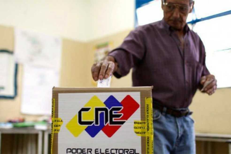 Reubican casi 300 centros de votación en Venezuela en vísperas de comicios