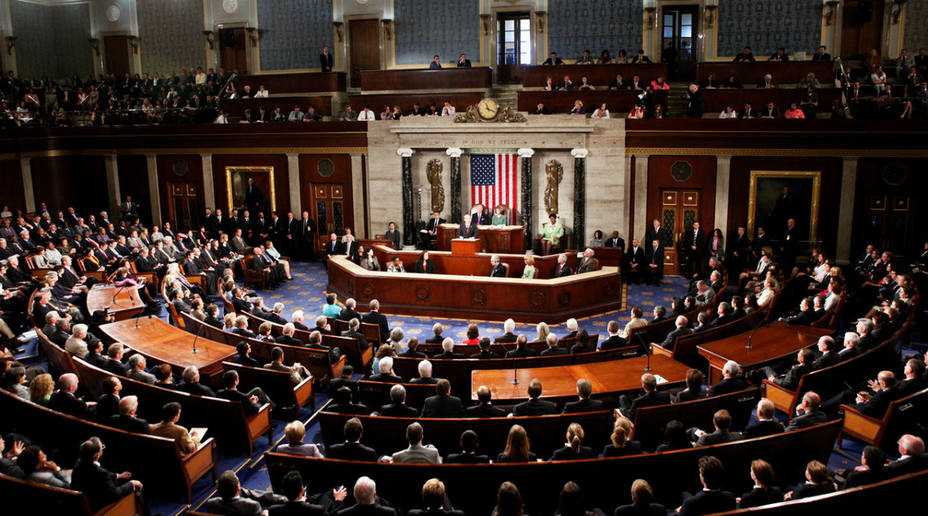 Senado de EE.UU. aprueba la gran reforma fiscal de Donald Trump