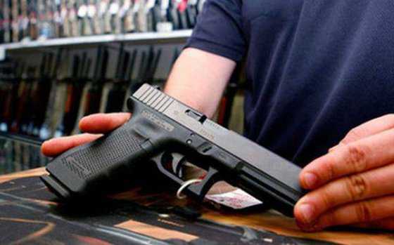 Profesores de universidad de Florida podrán portar armas en el campus
