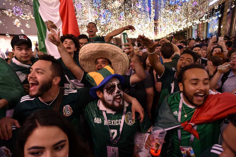 La FIFA multó a México por cantos «discriminatorios» de sus seguidores