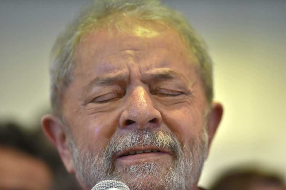 Juez de la investigación Lava Jato revoca libertad de Lula da Silva en Brasil