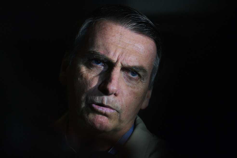 ¿Justicia brasilera dejará pasar el escándalo de noticias falsas de Bolsonaro?