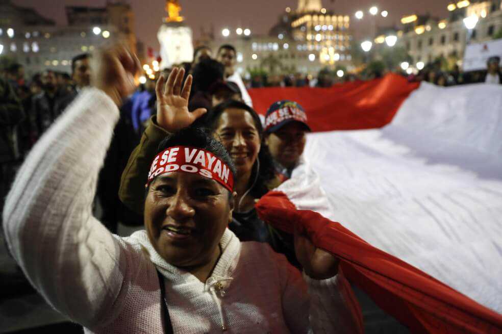 ¿Cómo está Perú a una semana de la disolución del Congreso?