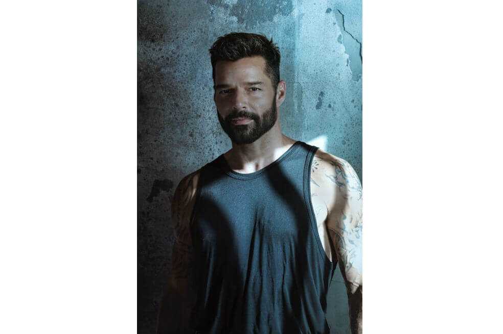 Ricky Martin estrena «Tiburones», balada sobre amor, unión y aceptación