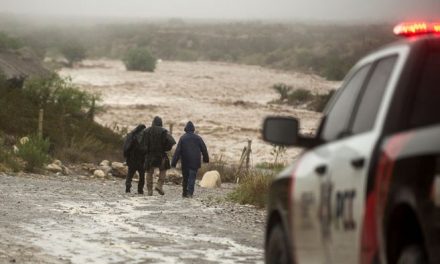 Hanna, la tormenta tropical que le tumbó a Trump parte del muro en la frontera con México