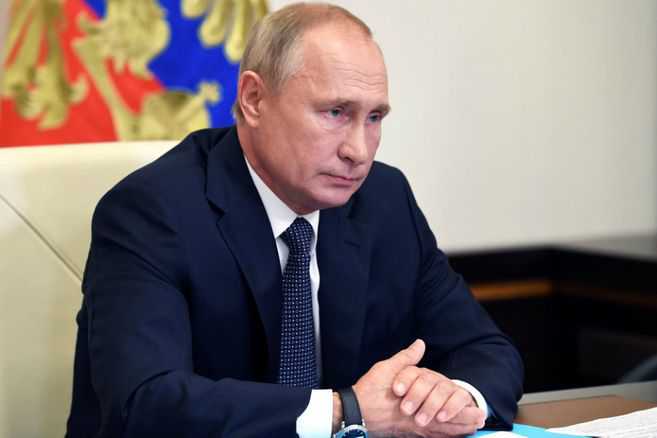 Rusia no revelará qué vacuna recibió Putin, pero es seguro que fue rusa