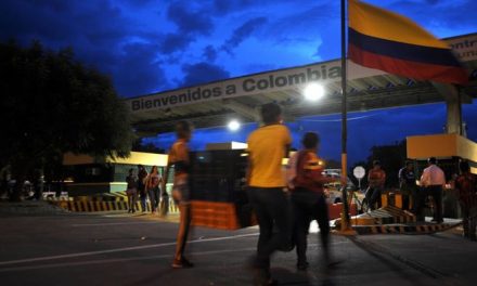 Colombia extiende cierre de fronteras con Venezuela hasta el 1 de septiembre