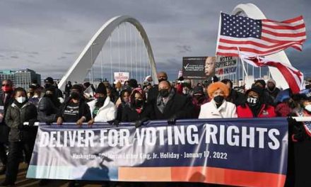 Familia de Martin Luther King le pide al Senado que proteja el derecho al voto