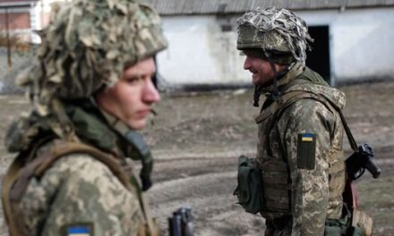 Zelenski dice que entre 2.500 y 3.000 soldados ucranianos han muerto en la guerra