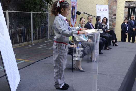 Ciudad de México: niños y niñas podrán elegir si usan falda o pantalón de uniforme