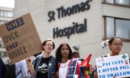 Médicos del Reino Unido se van a una huelga histórica: esto es lo que piden