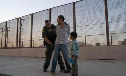 EE. UU.: juez declaró ilegal el DACA, que protegía a migrantes de ser deportados