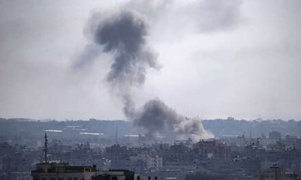 Guerra en Gaza: Hamás asegura que 50 rehenes murieron tras bombardeos de Israel