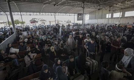 Quedan tres colombianos esperando que les permitan salir de Gaza hacia Egipto