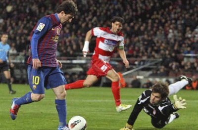 Messi se convirtió en el máximo goleador en la historia del Barcelona