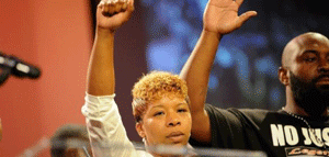 Familiares de Michael Brown piden justicia para el joven afroamericano