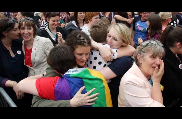 La Iglesia irlandesa trastocada por el «sí» al matrimonio homosexual