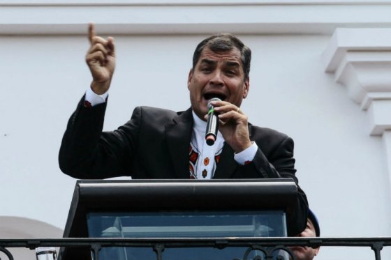 Correa amenaza con expulsar a «venezolanos reaccionarios infiltrados» en Ecuador