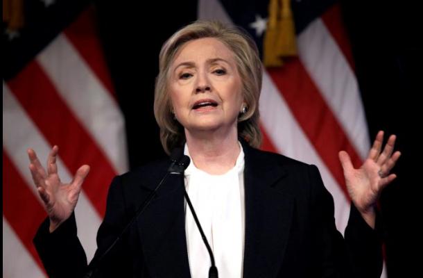 EEUU: piden abrir investigación de e-mails de Hillary Clinton