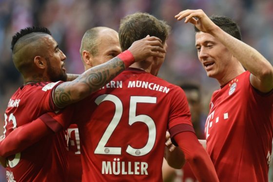 Bayern Múnich aplastó al Stuttgart y se afianza en el liderato