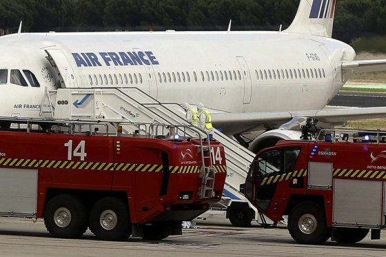 Por amenaza de bomba desvían dos vuelos con rumbo EE.UU.- París