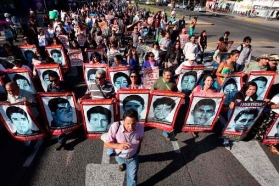 Gobierno mexicano dice que ha buscado a los 43 estudiantes en 669 lugares