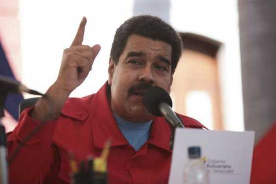 Maduro dice que EE.UU. no tiene que «meterse» en instalación del Parlamento