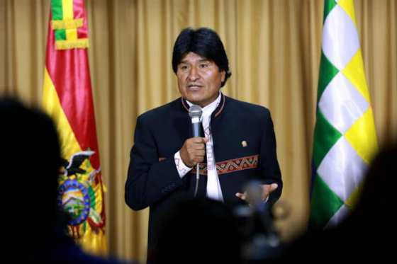 Evo Morales pide al Congreso que lo investigue por denuncias de tráfico de influencias