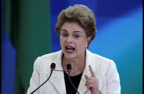 Dilma Rousseff acusa a sus detractores de usar «métodos fascistas»