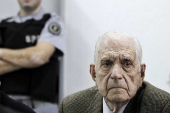Argentina, primer país en condenar a los dictadores