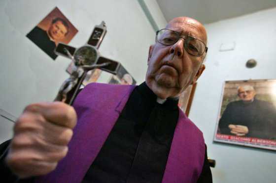 Falleció Gabriele Amorth, el exorcista del Vaticano