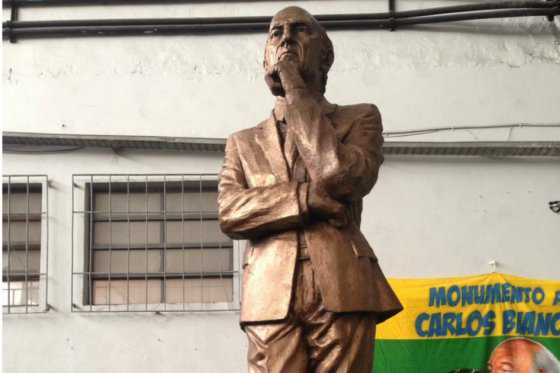 Boca Juniors inaugura estatua de Bianchi, técnico más ganador de su historia