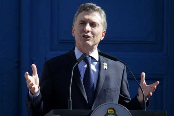 Macri avisa de que volverá a haber cortes de luz este verano en Argentina