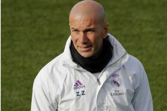 James quiere estar aquí, en el mejor equipo del mundo: Zinedine Zidane
