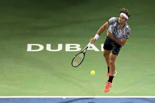 Roger Federer ganó con autoridad en Dubai