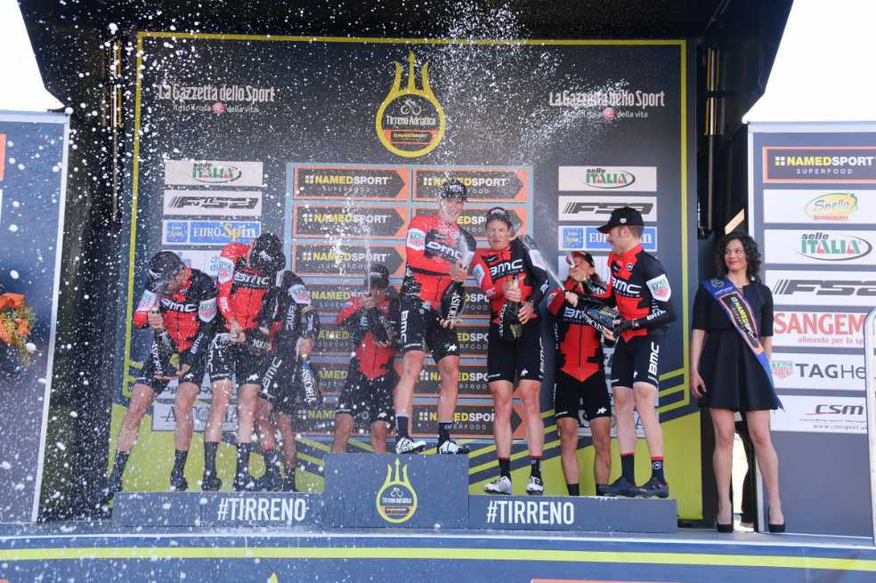 El BMC se quedó con la contrarreloj por equipos en la Tirreno-Adriático