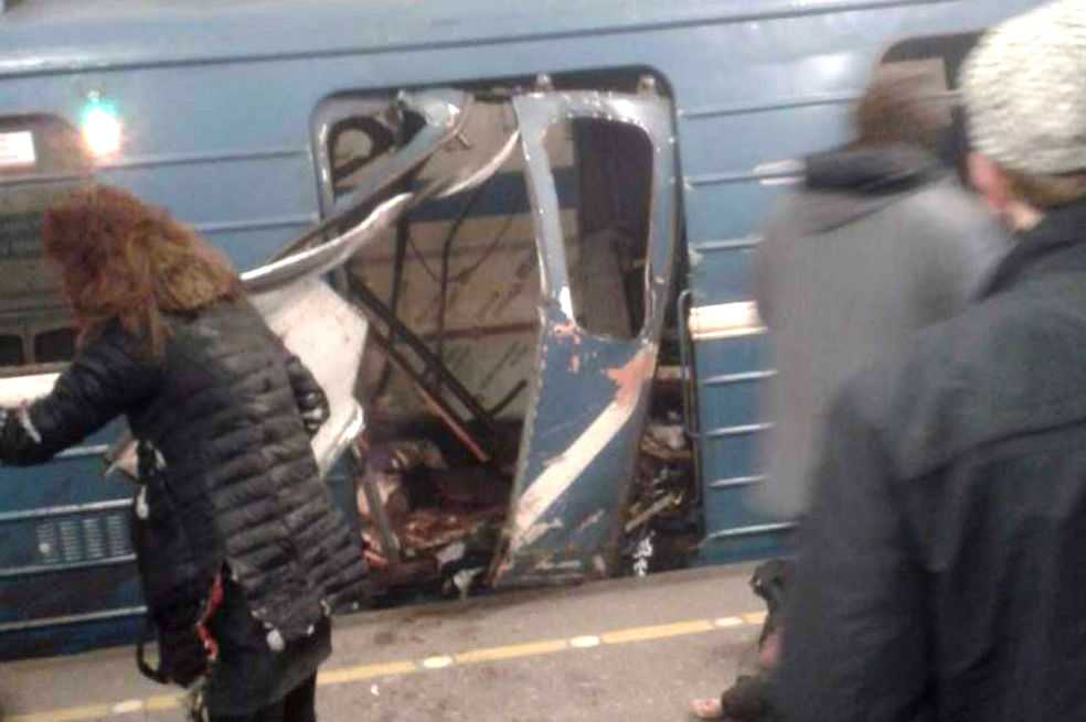 Al menos 10 muertos deja explosión en metro de San Petersburgo, en Rusia