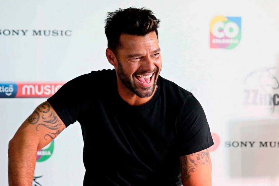 Exnovio de Ricky Martin le dedica emotivo mensaje después de un concierto